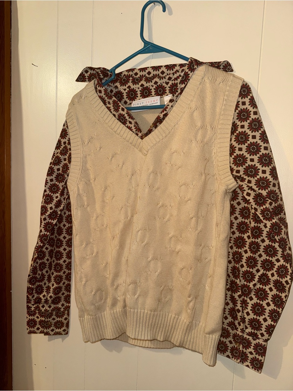 70s style sweater